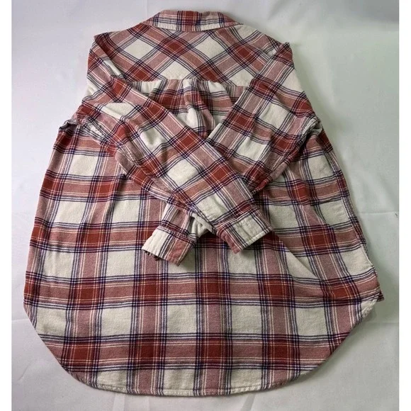 GAP Women Flannel Plaid Shirt Red Cream Blue Long Sleeve Button‎ Up Size L - Picture 8 of 9